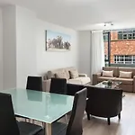 Greenwich 2 Bedroom Apartment In De Waterkant