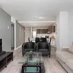 Greenwich 2 Bedroom Apartment In De Waterkant